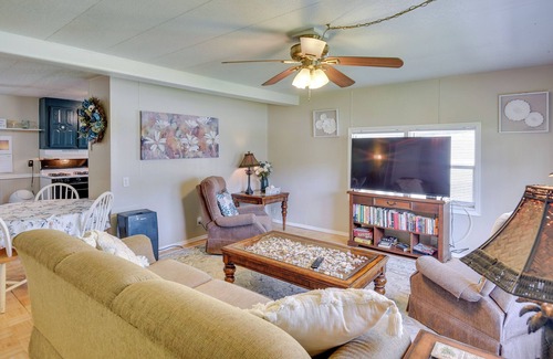 Crescent City House | Crescent City Vacation Rental: Near St Johns River