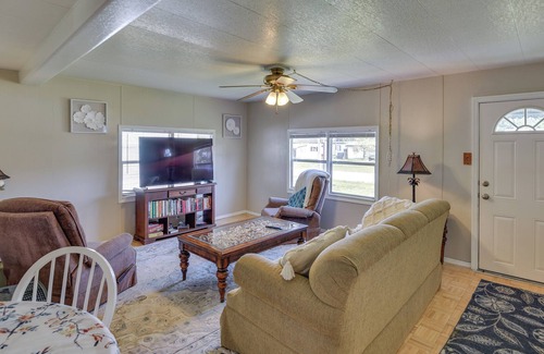 Crescent City House | Crescent City Vacation Rental: Near St Johns River