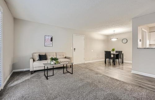 Marietta Apartment | Crest At East Cobb1820e Comfort, Spacious 2bd 2bt