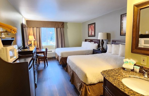 Packwood Hotel | Crest Trail Lodge