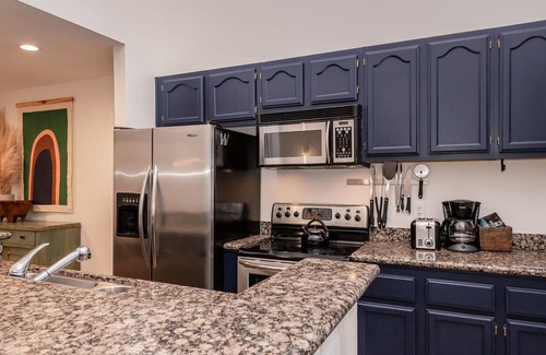 Woodwinds Condo | Crestview B #44 - Newly Updated Spacious and updated. 1 bedroom + Loft, 3 Bathrooms, Sleeps 7!