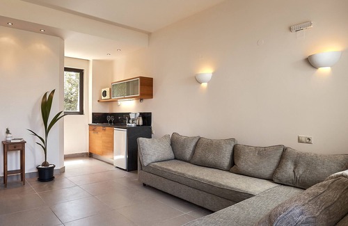 Gournai Hotel | Creteco Hotel & Suites