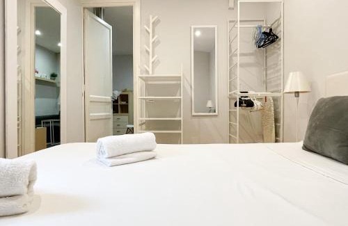 Hostafrancs Apartment | Creu Fira Hostafrancs