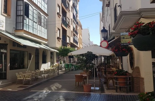 Historic Center of Estepona Apartment | Cristamar Center and Beach Penthouse