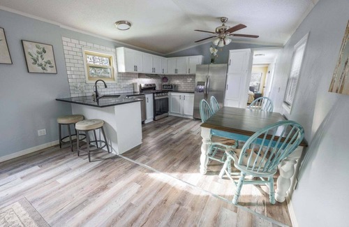 Crivitz Apartment | Crivitz Lake House Experience