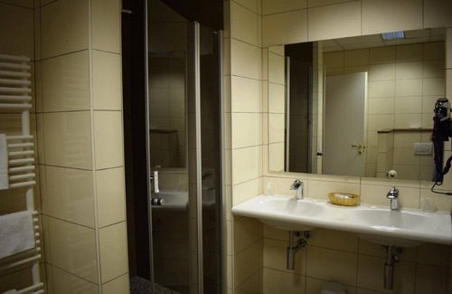Omegna Hotel | Croce Bianca
