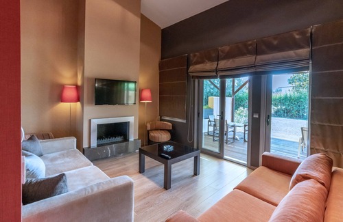 Nei Pori Resort | Cronwell Platamon Resort