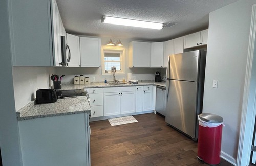 Todd Cottage | Crooked Creek Cottage, West Jefferson, NC. Only 30 minutes from AppState Stadium