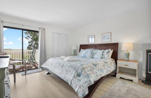 Oceanmarsh Subdivision House | Crooked Palm - Marsh Views on Nautical Watch with pool access