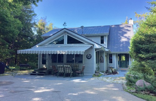 Gills Rock House | Cro’s Nest - Waterfront home on the edge of Table Bluff. Amazing water views!