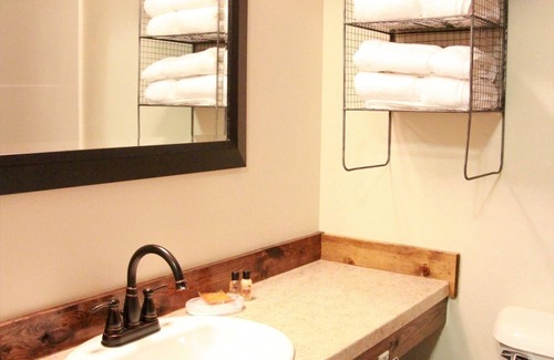 Crosby Hotel | Crosby Lodge