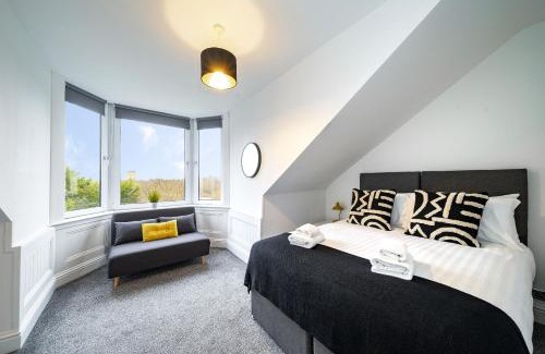 Paisley Apartment | Cross Road Apartment