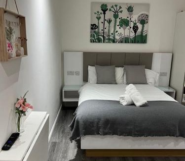 Kingsknowe House | Crosskeys Edinburgh