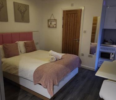 Kingsknowe House | Crosskeys Edinburgh