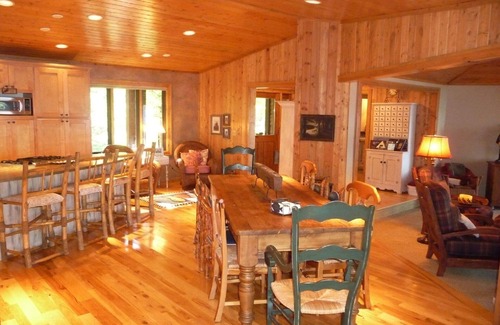 Crosslake Cabin | Crosslake MN Lake Home, Sunsets, Sand Beach, Walk to Town Square