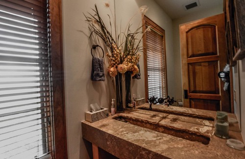 West Jefferson House | Crown Oak Luxury Home
