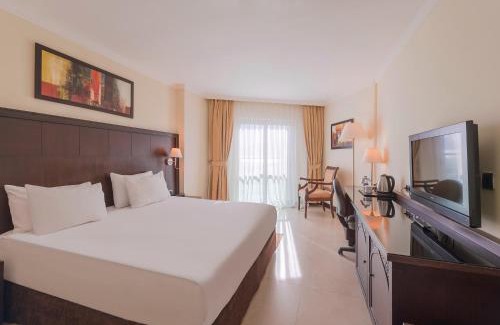 Konyaalti Hotel | Crowne Plaza Antalya by IHG