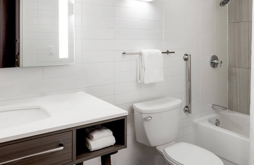 SoNo Hotel | Crowne Plaza Atlanta - Midtown by IHG