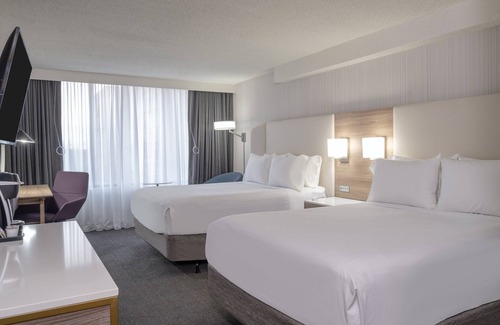 Wayne Hotel | Crowne Plaza Indianapolis-Airport by IHG