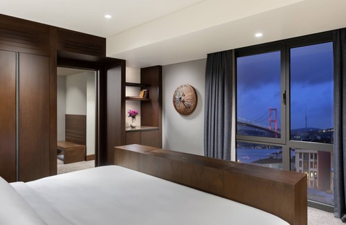 Ortakoy Hotel | Crowne Plaza Istanbul Ortakoy Bosphorus by IHG