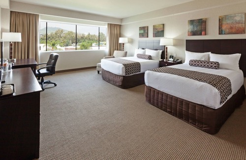 Leon Hotel | Crowne Plaza Leon by IHG