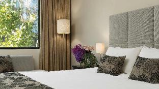 Carlton South Hotel | Crowne Plaza Melbourne Carlton by IHG