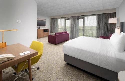 North San Antonio - SAT Hotel | Crowne Plaza San Antonio Airport by IHG