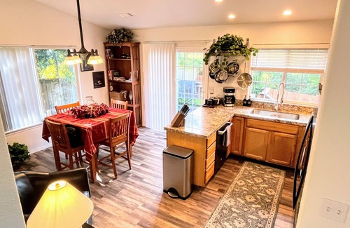 Arcata House | Crows Keep-Near University