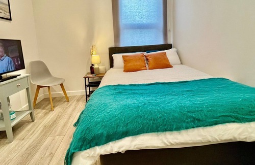 Broad Green House | Croydon City Centre Luxurious Double Room With En-suite 4