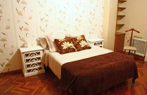 O Milladoiro Apartment | Cruxa Apartments garaje incluido