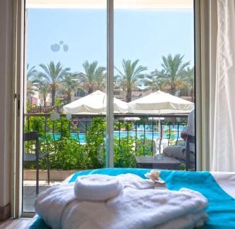 Kemer Resort | Crystal Aura Beach Resort & Spa - Ultimate All Inclusive