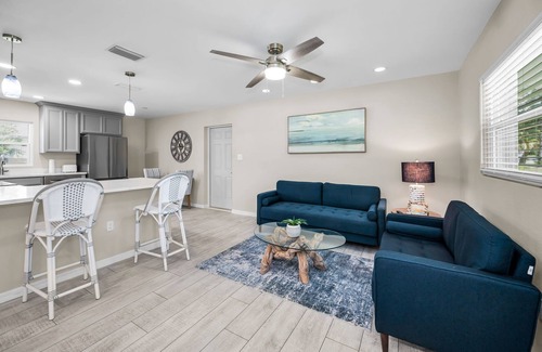 Crystal Beach House | CRYSTAL BEACH GETAWAY-STEPS TO THE GULF