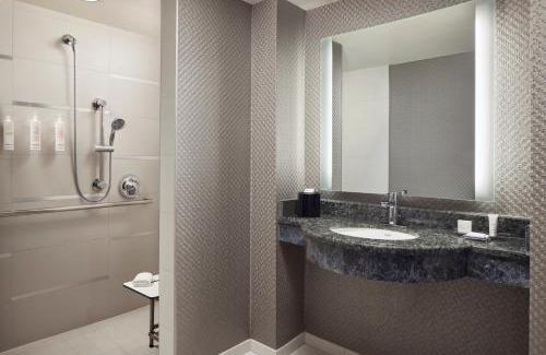 Crystal City Hotel | Crystal Gateway Marriott