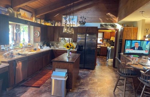 Plymouth Cottage | Crystal Lake , WI Home - Weekly Rental Available