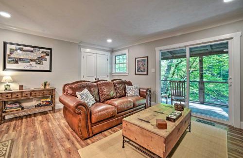Townsend House | Crystal River Cabin with Scenic View and Fire Pit