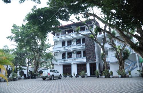 Polhena Hotel | Crystal Wave Holiday Resort Polhena