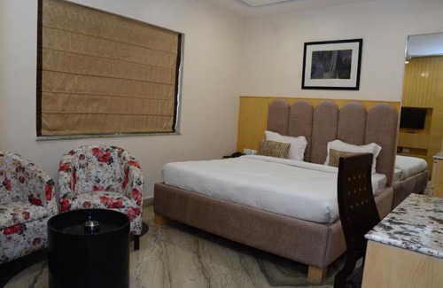 Ranchi Hotel | CRYTSAL RESIDENCY