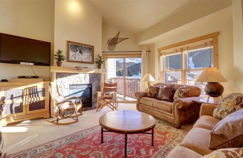 East Village at Copper Apartment | CS431 Copper Springs 3Br 3Ba condo