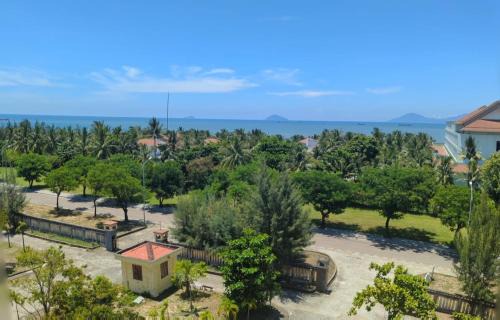 Cua Đai House | Cua Dai Beach Hotel view Beach & River