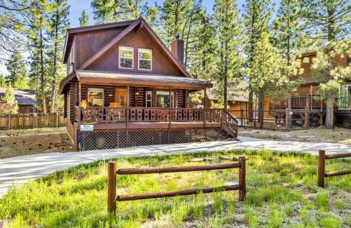 Eagle Mountain Estates House | Cub's Cabin/Charming 3-Bedroom Log Cabin Near Big Bear Lake