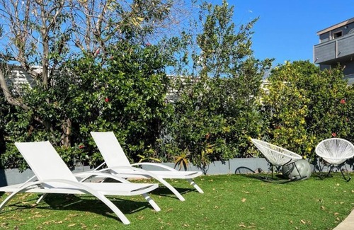 Ladera Heights House | Cubier: 4-Unit Complex W/ Swimming Pool (MKW-LAD)