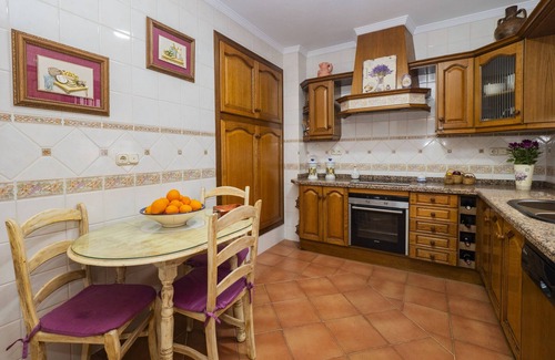 Alhaurin el Grande Apartment | Cubo's Apartamento Gongora A + B/air conditioning/free wifi/terrace