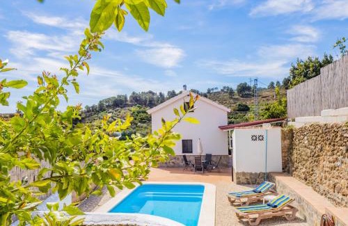 Yunquera House | Cubo's Casa Mi Recreo