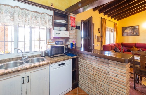 Alhaurin el Grande Cottage | Cubo's Finca Los Dragos. Pool, wifi and AC/heating
