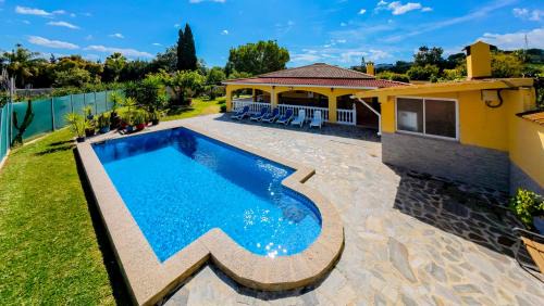 Alhaurin de la Torre House | Cubo's Finca Megan