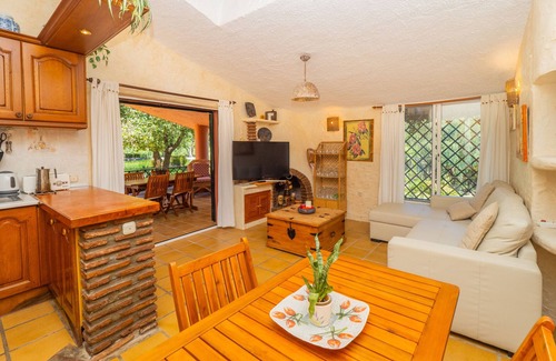 Coin Cottage | Cubo's Finca La Fuente del Pedregal Casa 3/nature/pool/free wifi