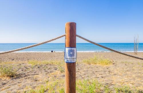 Torre de Benagalbon House | Cubo's Hostal William's Sunny 2 with Breakfast