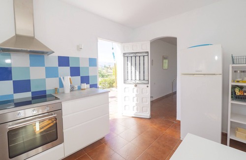 Coin Cottage | Cubo's La Maison de Mily/fireplace/private pool/free wifi