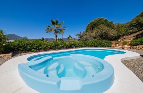 Monda Villa | Cubo's Villa La Rozuela