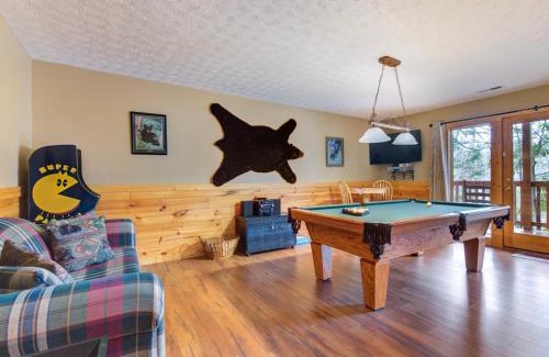 Black Bear Falls House | Cubs Corner